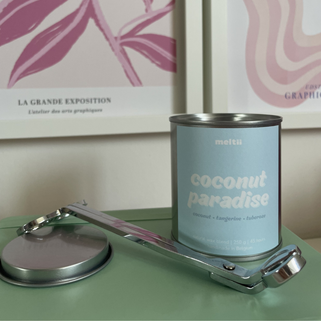 Coconut Paradise Scented Candle