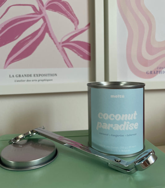 Coconut Paradise Scented Candle